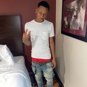 Meet your Posher, Dewain